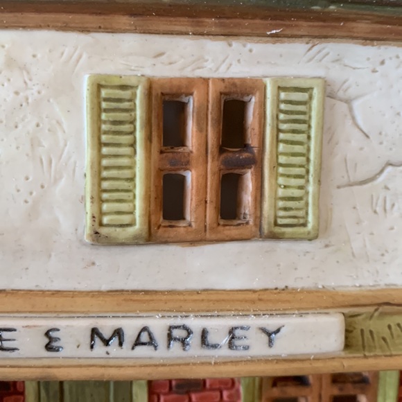 1986 Scrooge & Marley Dickens "A Christmas Carol" Dickens' Village Series - Picture 10 of 16